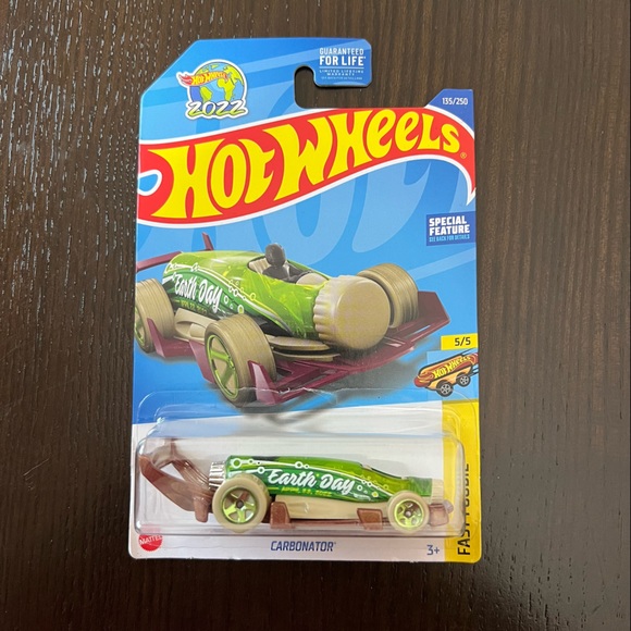 Hot Wheels #135 Fast Foodie #5  Green Carbonator EARTH DAY Bottle shaped Car - Picture 1 of 4